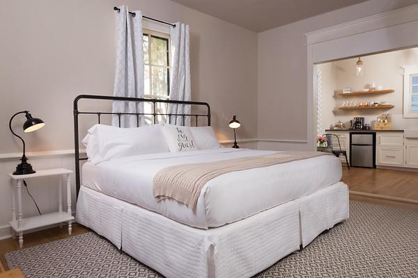 Mustard Seed B&B On The Llano Bagian luar foto