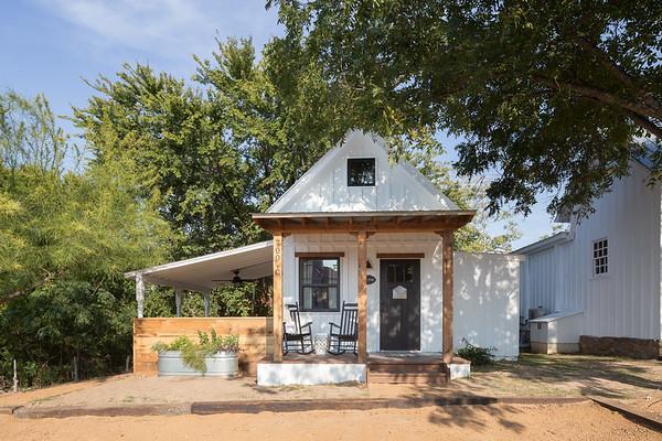 Mustard Seed B&B On The Llano Bagian luar foto